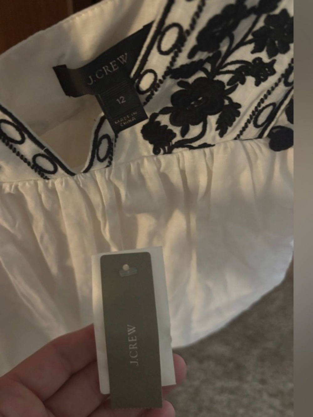 J. Crew Cream White and Black Floral Embroidered Tank. NWT - Picture 3 of 4